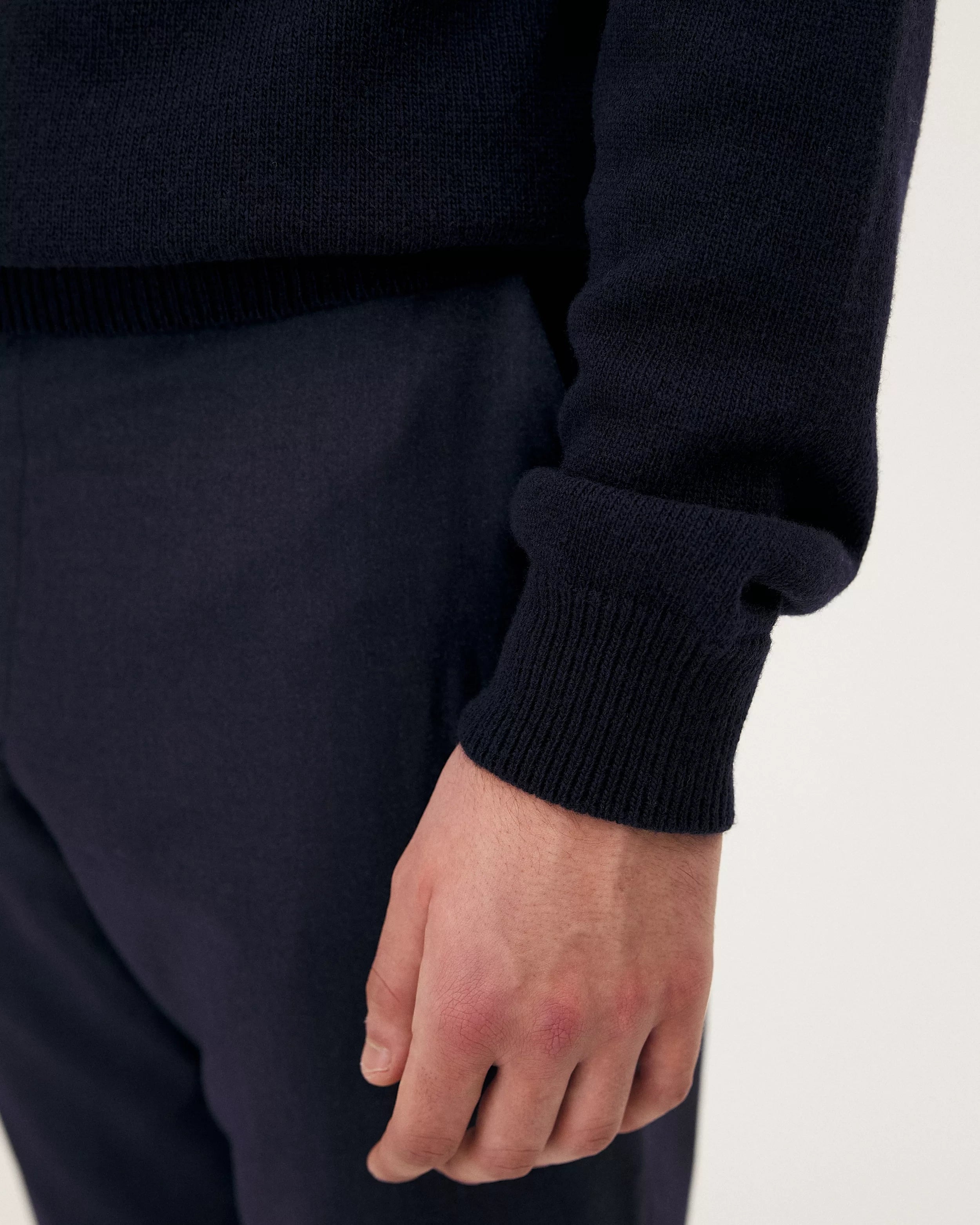 detail ss25 studio