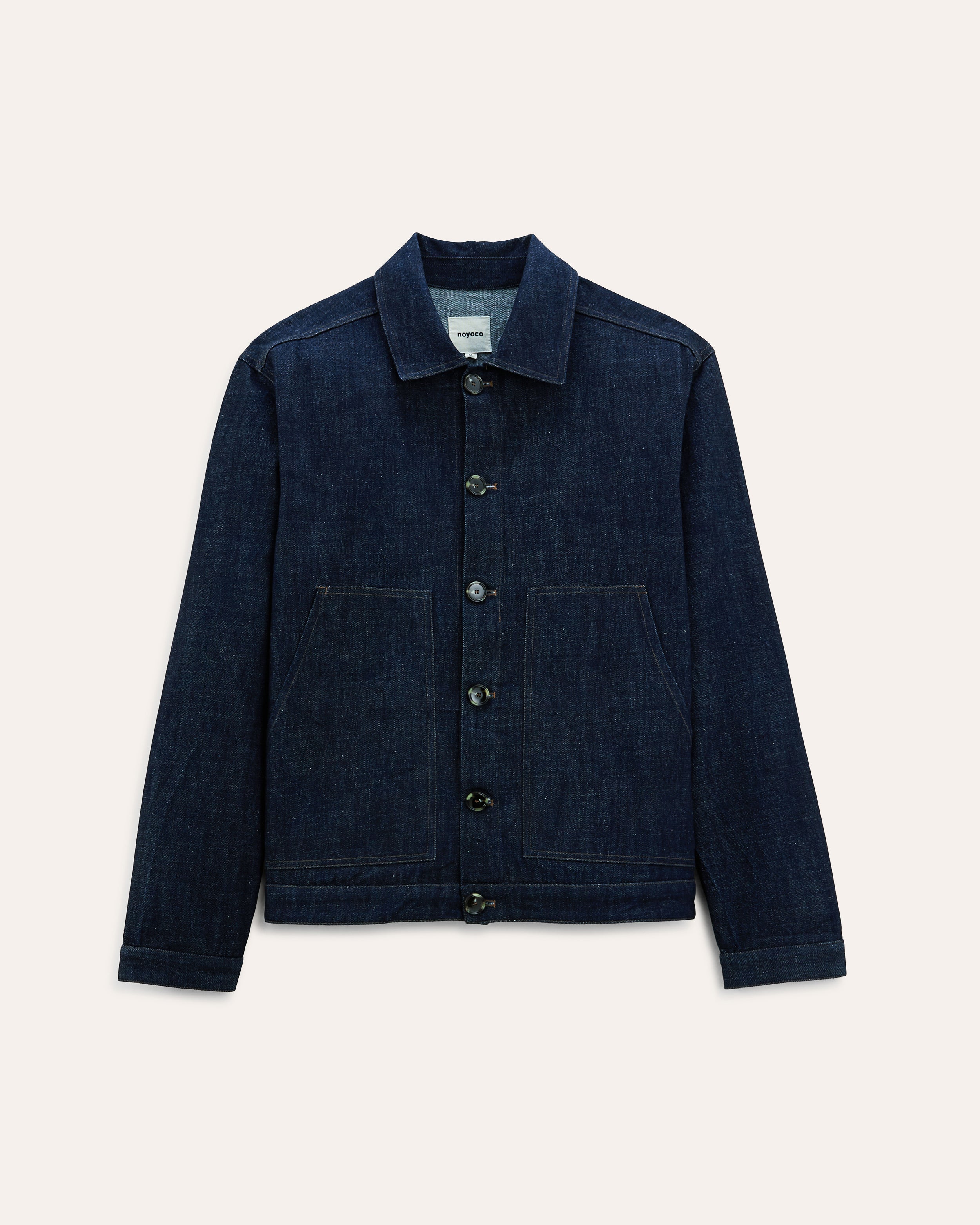 packshot ss26 studio