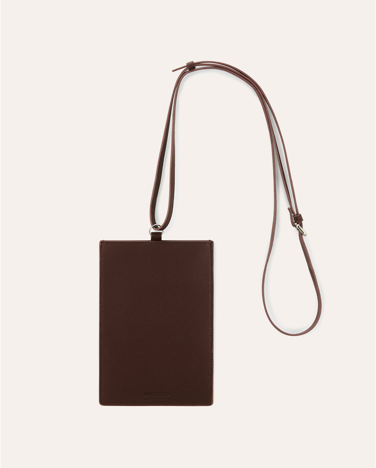 Porte passeport Marron, porte-passeport en Recycleather NOYOCO, packshot