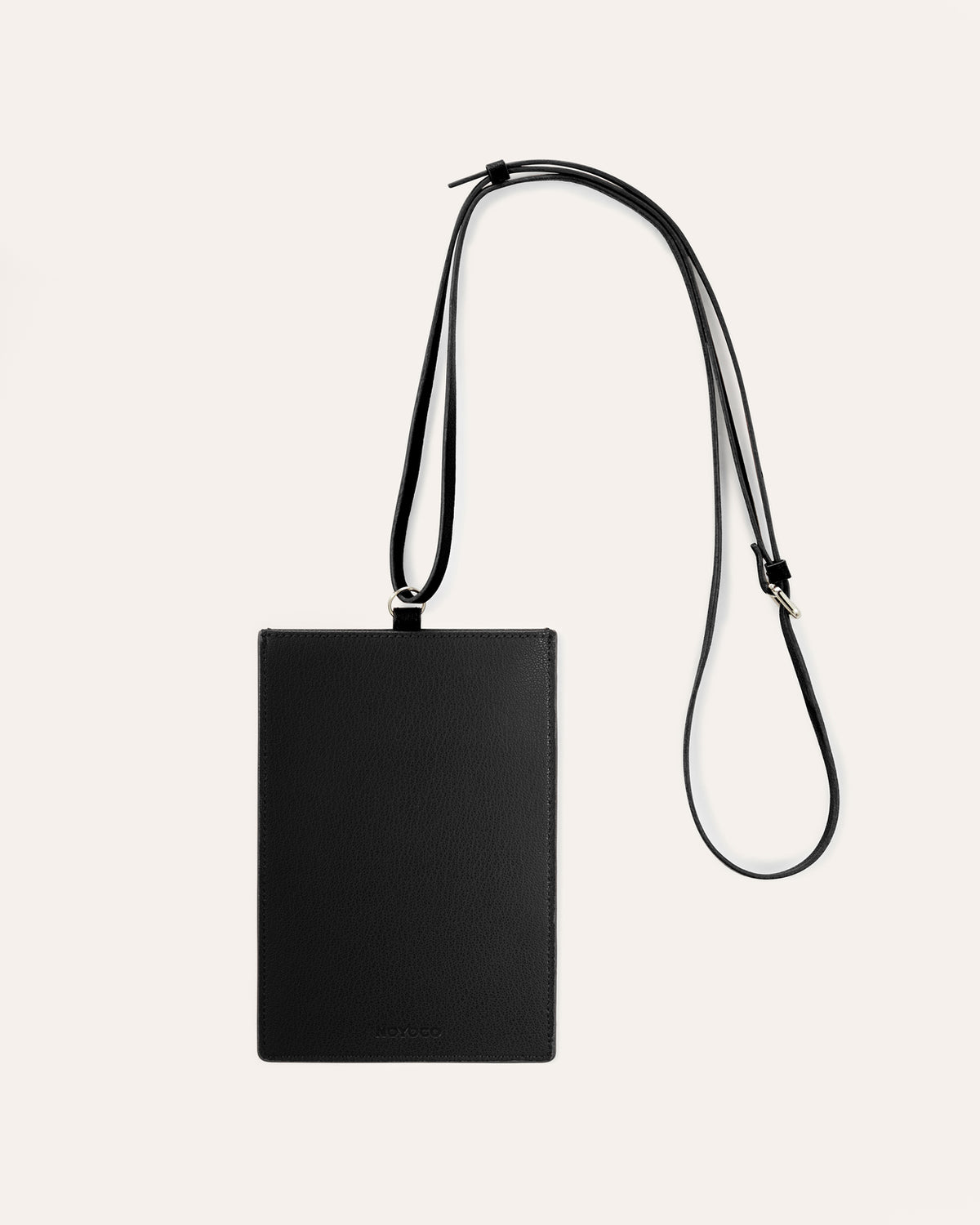 Porte passeport Black, porte-passeport en Recycleather NOYOCO, packshot