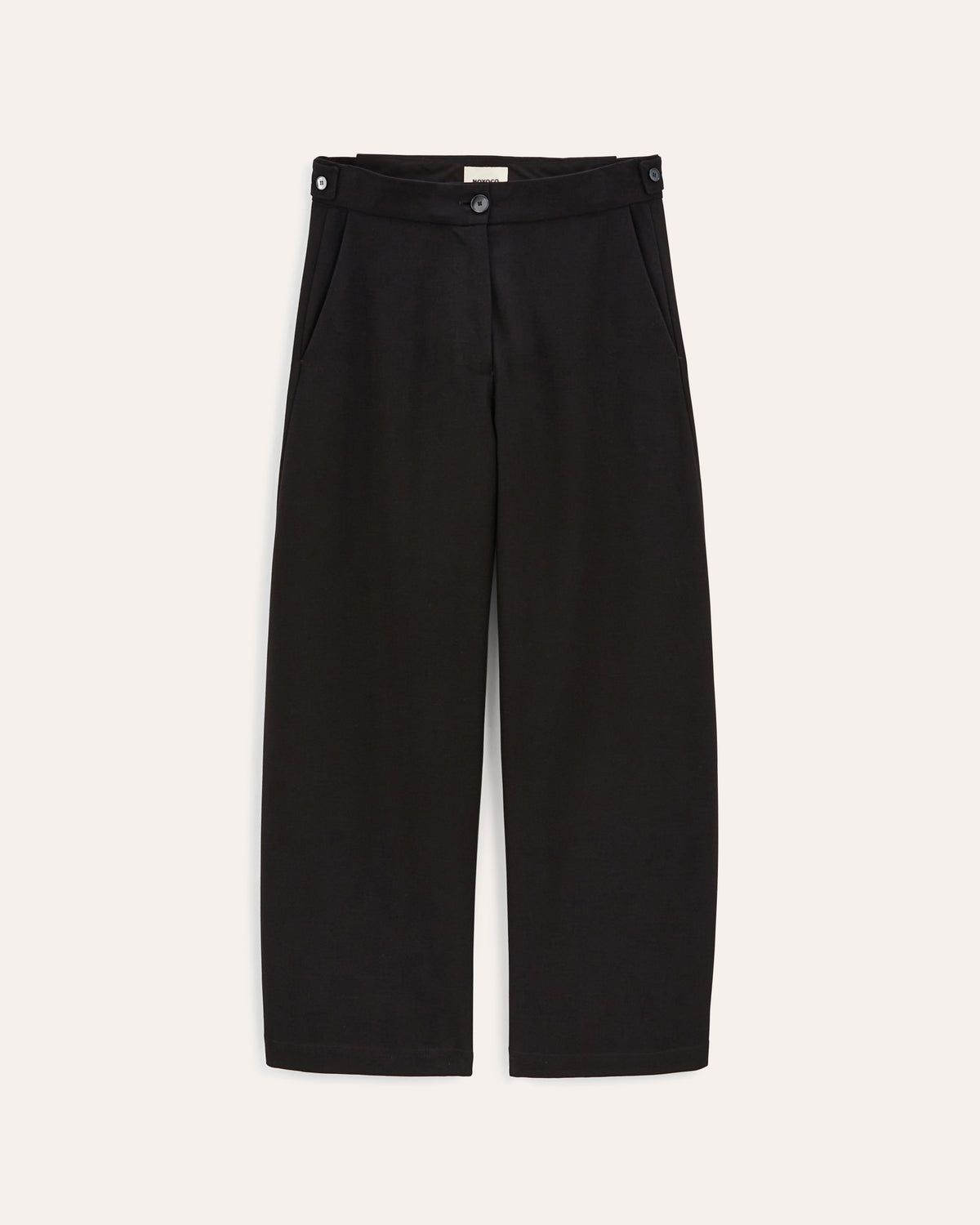 Nibe black, pantalon en lyocell et coton NOYOCO, packshot ss26 studio