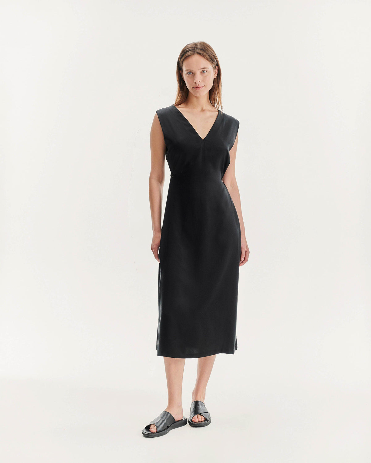 Nusa black dress, womenswear look