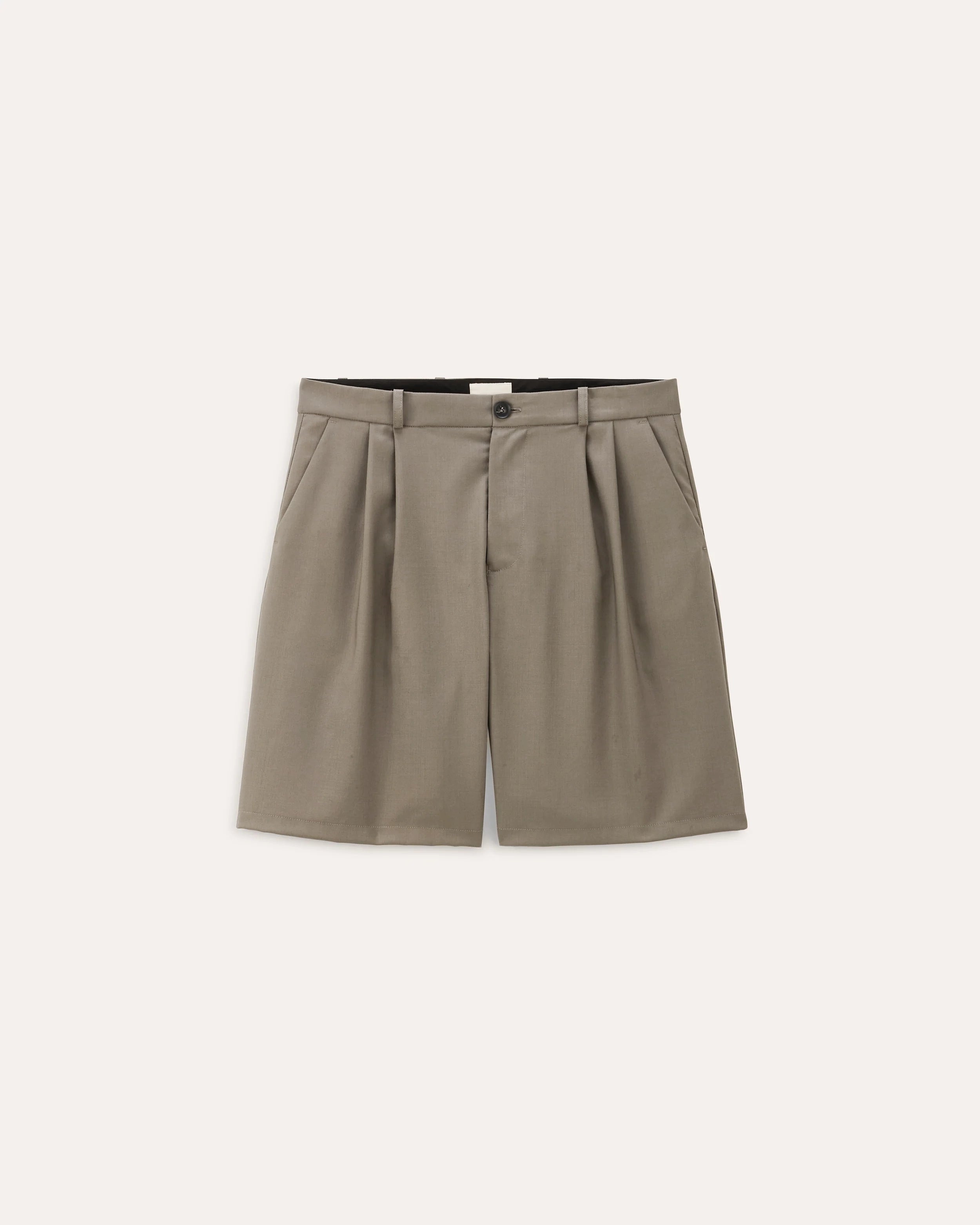 packshot ss26 studio