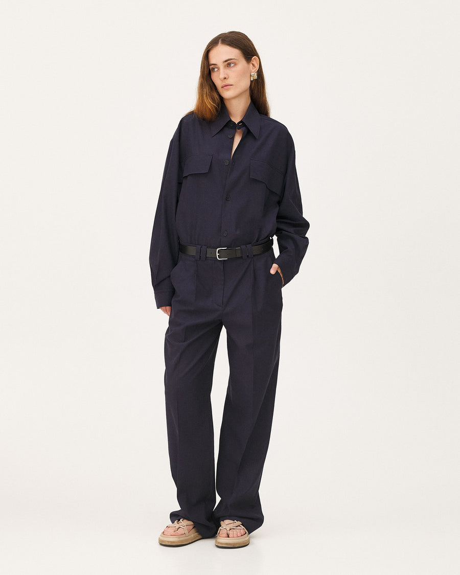 Vils Navy, pantalon en lyocell et coton NOYOCO, femme ss26 studio