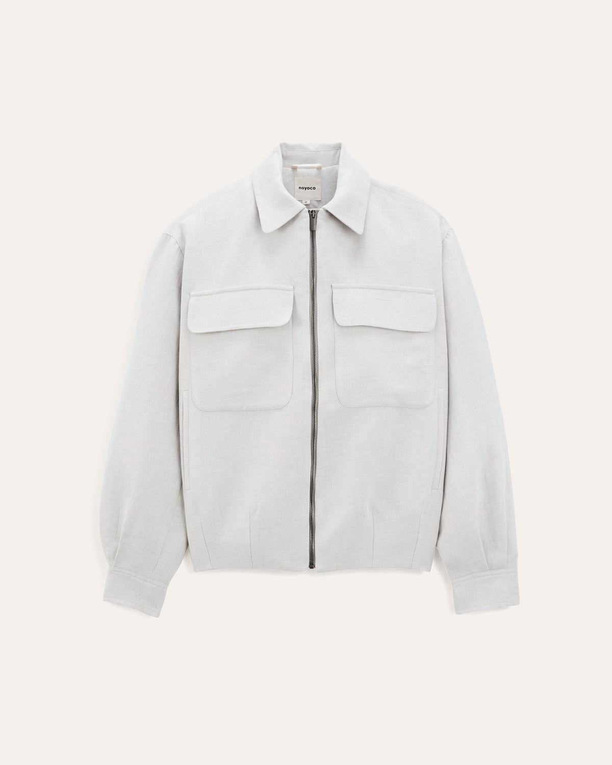 Kinsale Light grey, veste en lin upcyclé NOYOCO, packshot ss26 studio