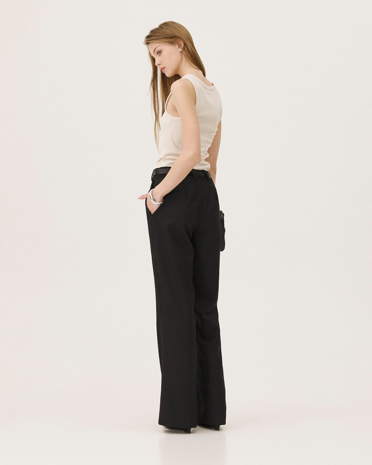 Gilia Noir laine tailoring